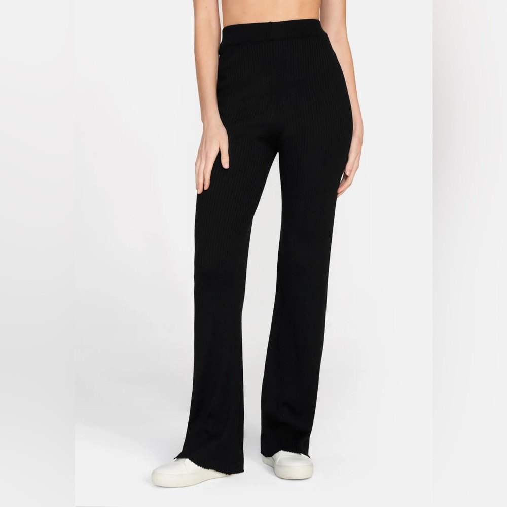 ALLOY APPAREL Tall Vince Knit Pants